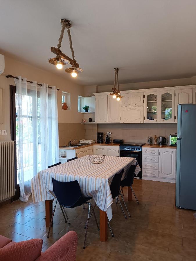 Betty'S Garden House Villa Nea Ankhialos Bagian luar foto